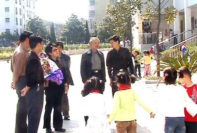 丹阳市实验小学的校长简介