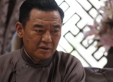 李立群准备低价卖掉在上海的房子,他是要彻底跟我们说拜拜吗?