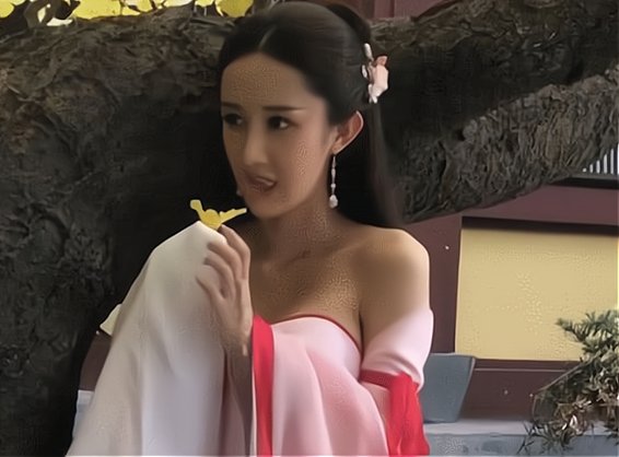 她拍十几年戏,凭身材做网红反倒走红,什么原因?