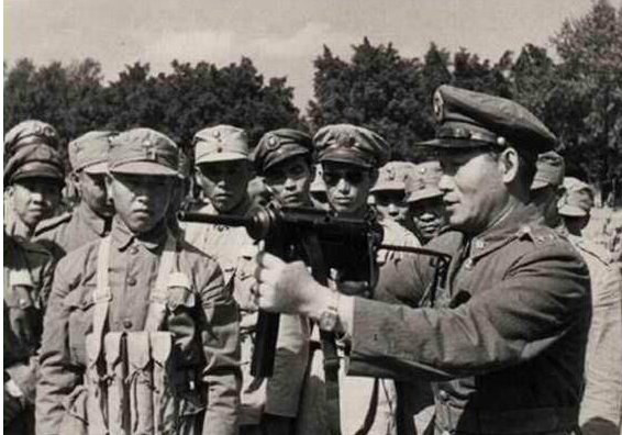 抗日名将孙立人:被软禁33年,娶3房太太,为何临终前痛呼大陆原配?