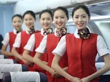 东航辟谣员工不雅聊天记录,陷入网络舆论后我们如何处置?