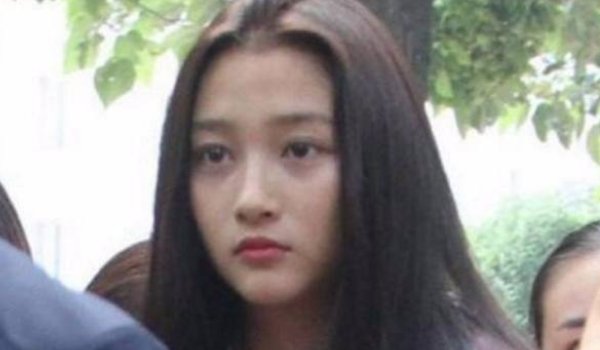 鹿晗关晓彤被爆已领证结婚是真的吗?