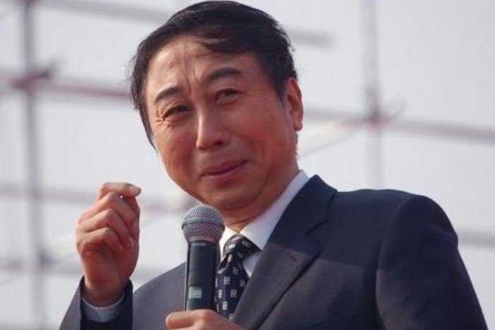 冯巩祭拜师傅马季，他们有着怎样的师徒情深？