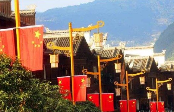 请问一下国庆上班吗