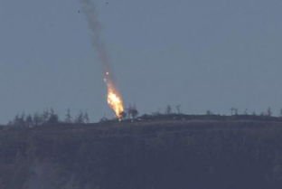 墨西哥军用飞机坠毁，6名军人遇难，谁来为死者负责？