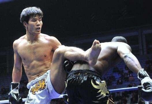 方便和李景亮什么时候打拳击规则比赛？