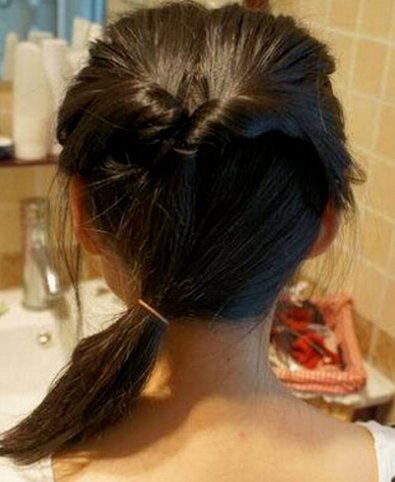 10一12岁简单长头发编发教程是什么？