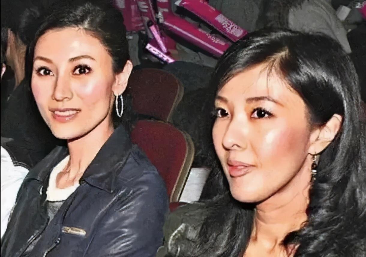 知名富豪为娶李嘉欣姐姐抛妻弃女,如今怎么样了?