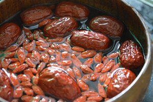 椰子煲鸡要什么材料?还要煲多长时间?