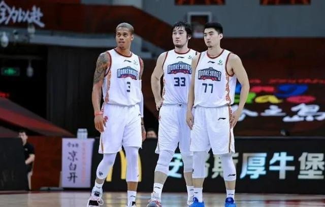 南京同曦半场49分外援约瑟夫·杨独得45分,你有什么想说的吗?