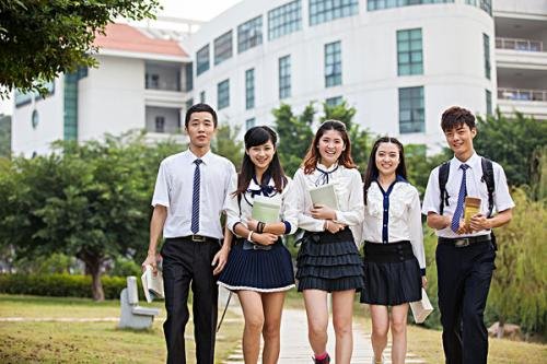 “男孩危机”的话题引热议,什么是男孩危机?