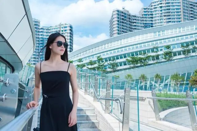 对于药大公费留学生许可馨发表恨国言论的行为，对此事件你怎么看？