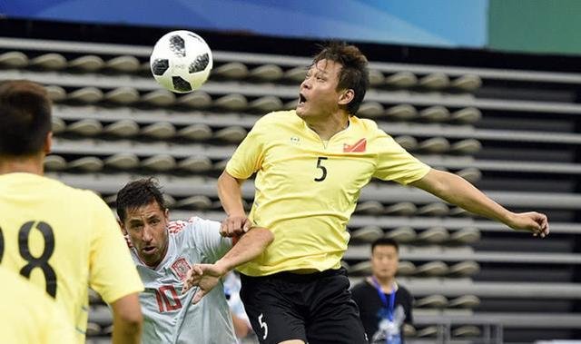 中国足球第一人范志毅现状如何呢？