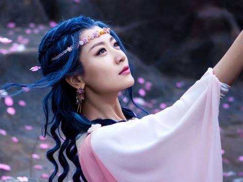 白冰人美心善，为何观众喜爱度排名却是倒数？