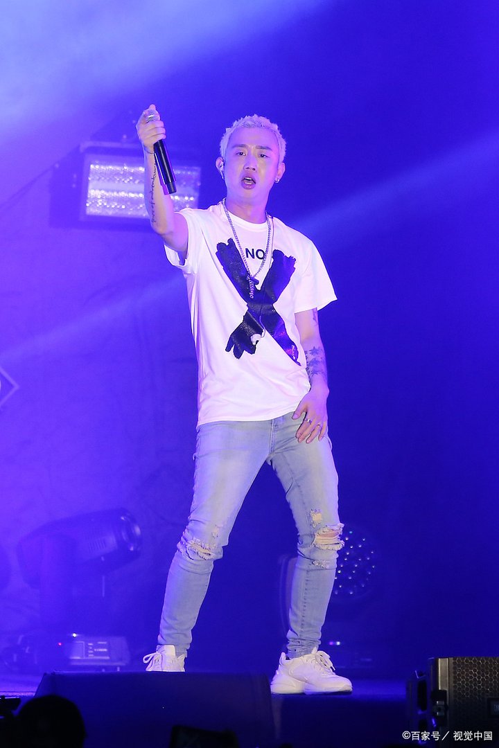 大家觉得说唱歌手gai和幼稚园杀手谁更厉害呢？