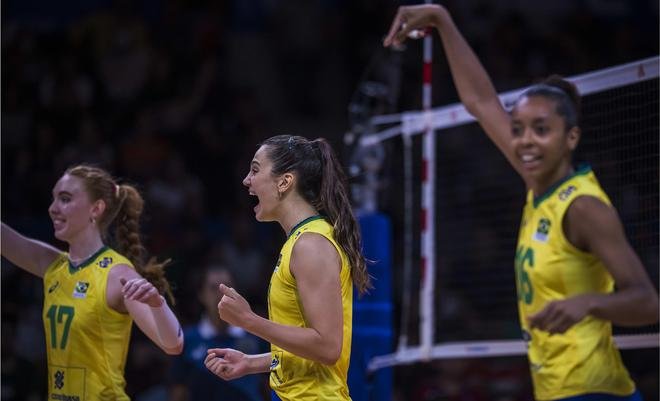 意大利女排3比0零封巴西，首夺世联赛冠军创历史，比赛中有哪些精彩瞬间？