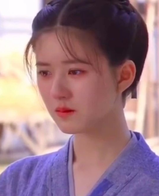 刘宇宁和赵露思互晒手绘的小白兔和大灰狼，他们在剧中扮演什么样的角色？