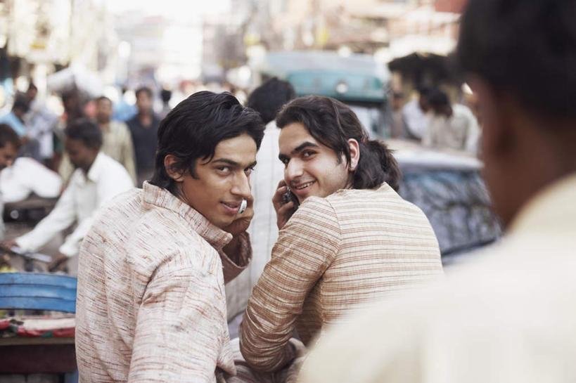 印度上千村民互扔牛粪送祝福,对此你怎么看?