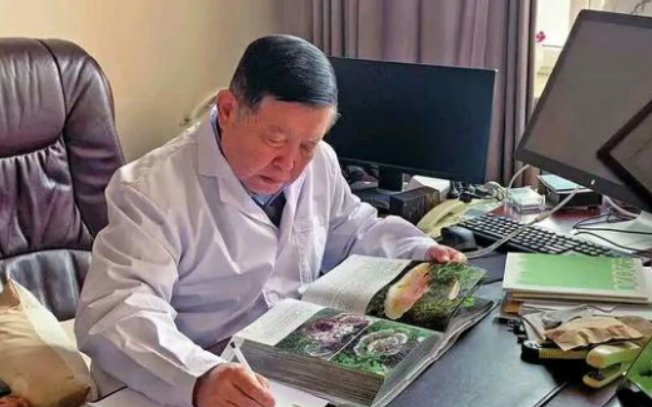 脱贫攻坚人物有哪些？