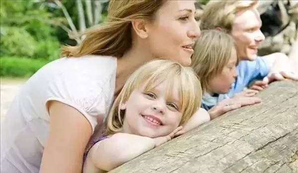 网爆癌症患者张丽君去世后仅一年,丈夫就再娶了,当事人对此有何回应?