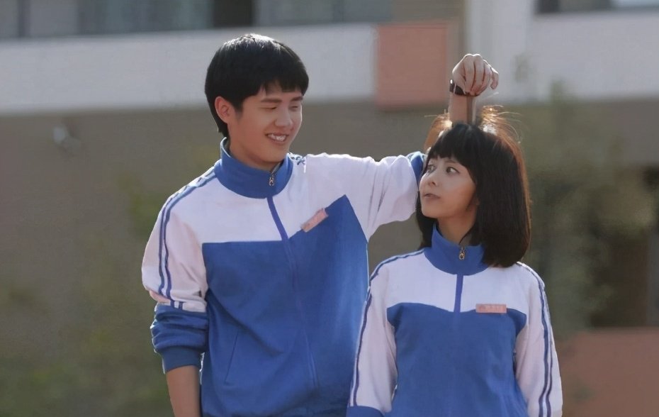 荧幕上刘昊然和谭松韵是CP,私底下感情如何?