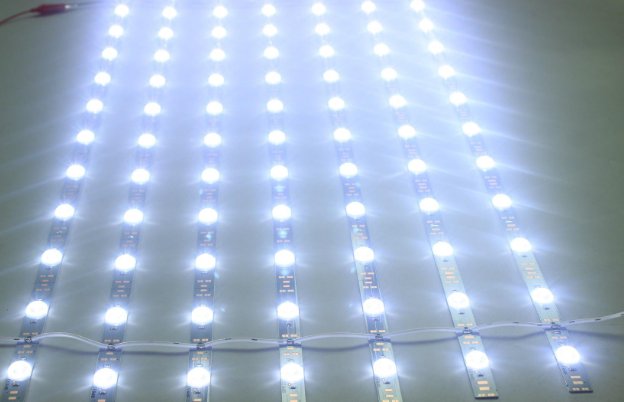 灯箱一般用什么灯