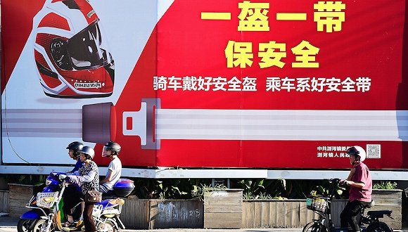 如何看待徐州共享单车自带头盔？