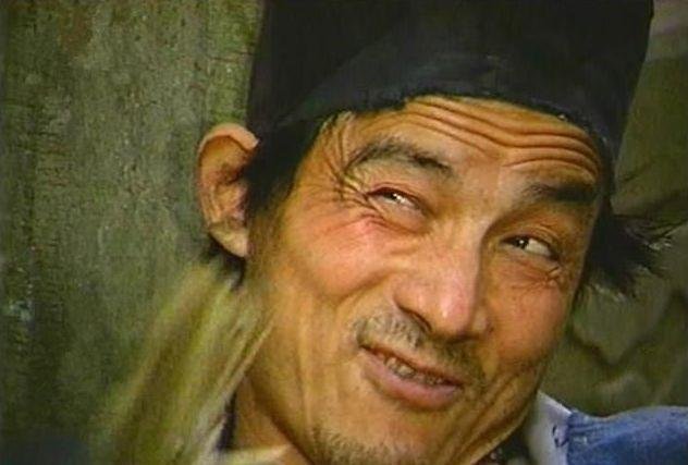 佛教不允许吃肉,为什么济公却荤素不忌呢?