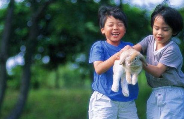 江苏镇江一10岁男孩遇害，凶手为何对未成年下此毒手？