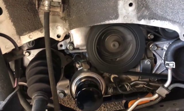 多长时间换一次机油