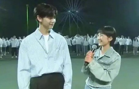 张子枫与焉栩嘉是何时相识的?他们有过哪些交集?