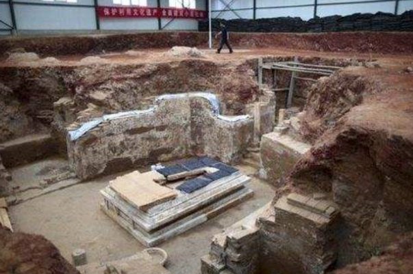 刘济明明是唐代下葬的，为何墓室里有金代钱币？