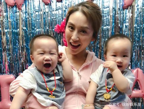 嫁入豪门的最惨女星，丈夫在母亲葬礼上提离婚，儿子被小三抢走，后来怎样？