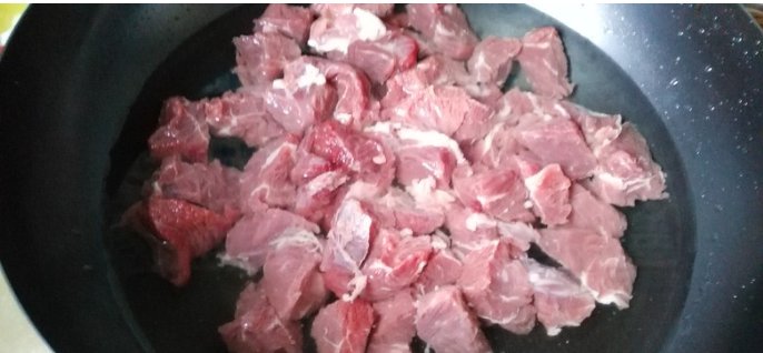 炖牛肉汤的做法及配料