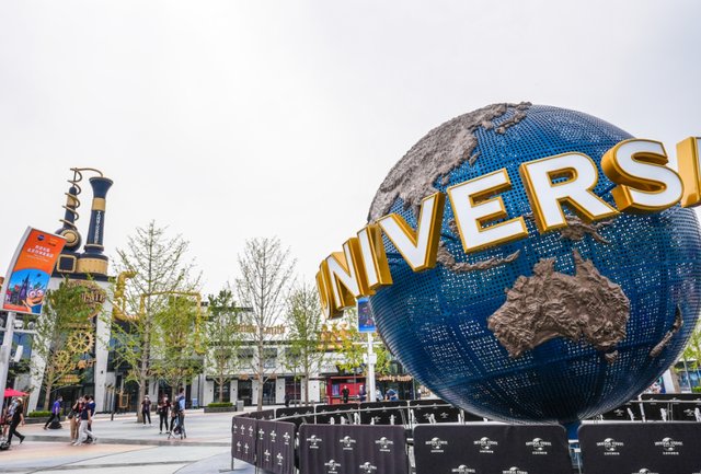 多人陷入环球影城低价票“杀猪盘”，有人损失上百万元，如何防范类似骗局？