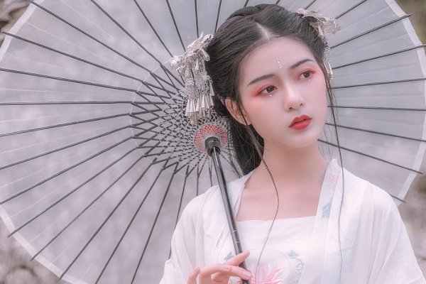 春日宴可以称为白露成双的完美作品吗?