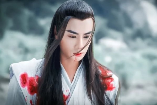 “六月飞霜”这一典故来源于哪里?