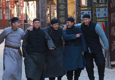 关于栾蒲包简历