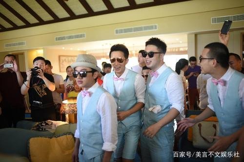 母亲患病,父亲去世,40岁的柳岩,为何会沦落到卖6.9的丝袜?