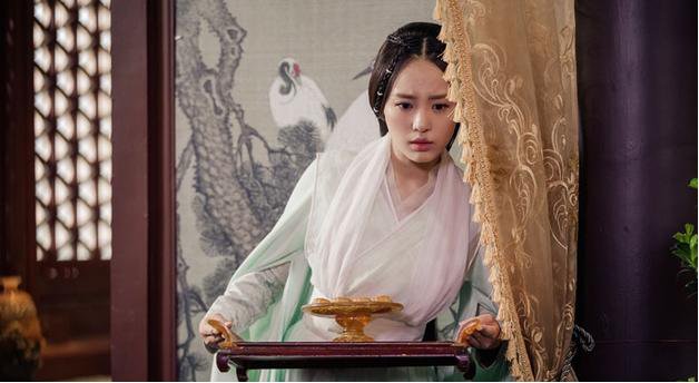 如何评价被称作“中戏校花”的演员罗秋韵？