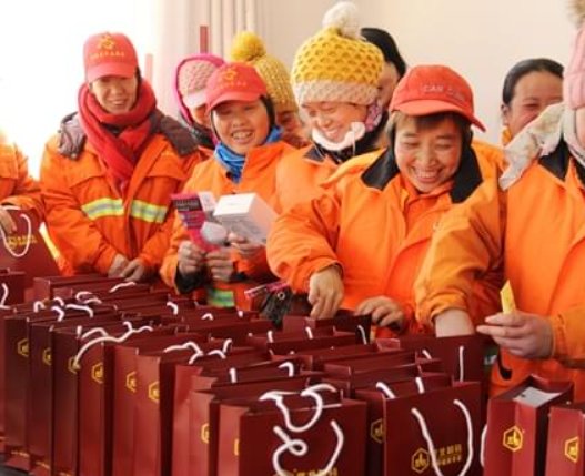 赠送的赠组词四字词语