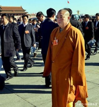 释永信的一件袈裟有多奢华?