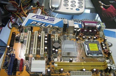 intel945主板支持什么CPU