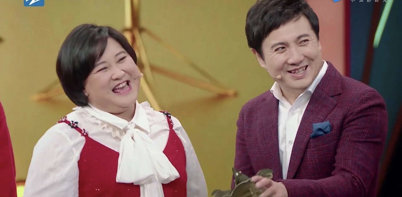 包文婧录节目撇嘴对贾玲不屑,她们之间是有矛盾吗?