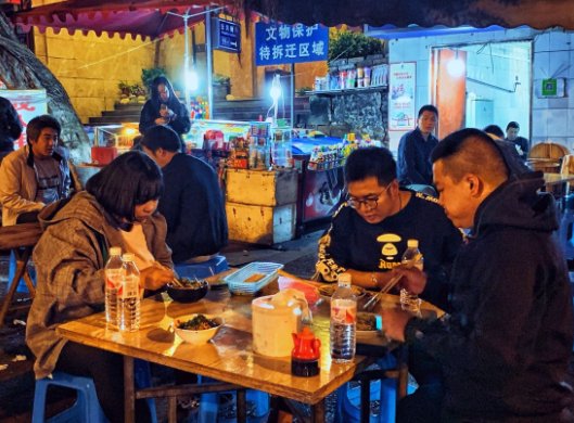 路边摊位怎么弄才算合法?