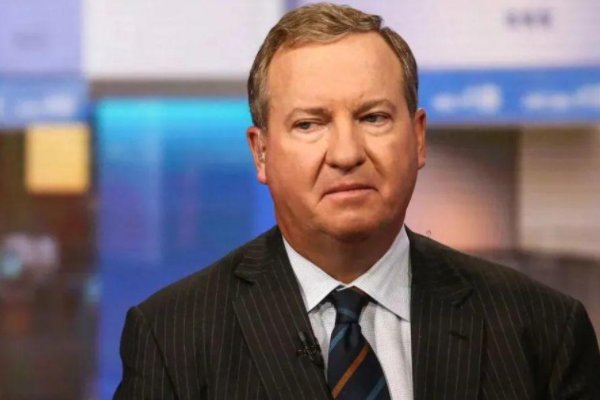 华尔街传奇基金经理跳楼身亡，究竟发生了什么？