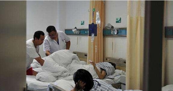 如今的妇产科里为啥会有那么多的男医生？