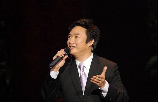 为什么把费玉清叫做小哥?