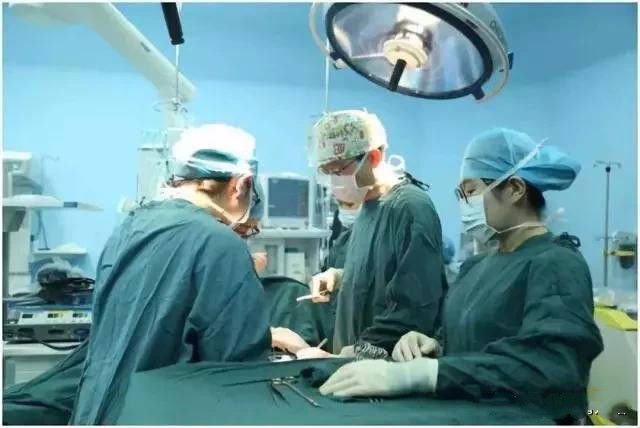 都说二胎剖腹产比第一胎疼，真的吗？