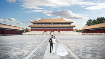 太庙拍婚纱照,摄影师翻护栏踩御道被行拘,你觉得他冤吗?